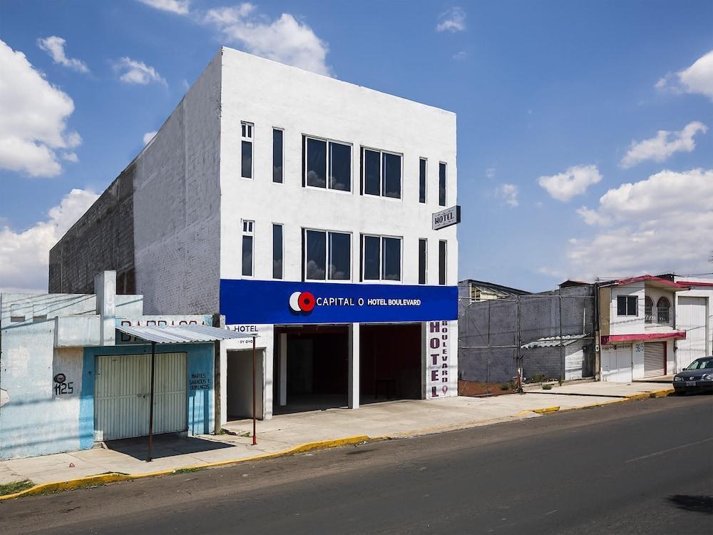 Hotel Alameda Maravatio ภายนอก รูปภาพ